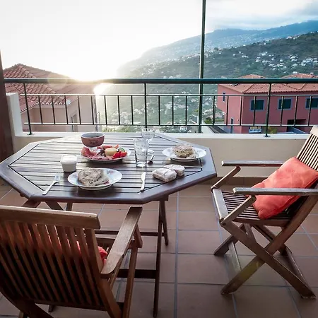 Casa Da Achada Holiday home *